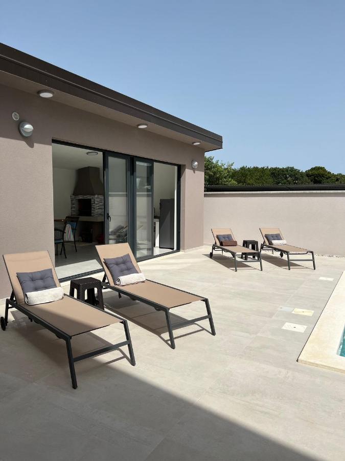 Villa Vida, Medulin - Bazen I Jacuzzi エクステリア 写真